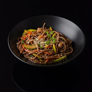 Соба с курицей в устричном соусе