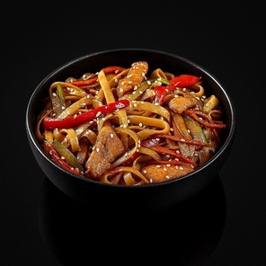 Удон с курицей терияки