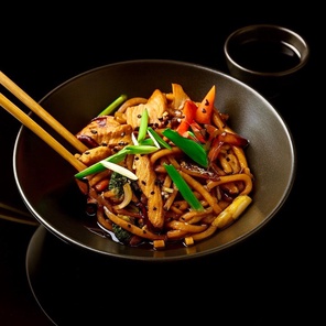 Удон с курицей устричный соус